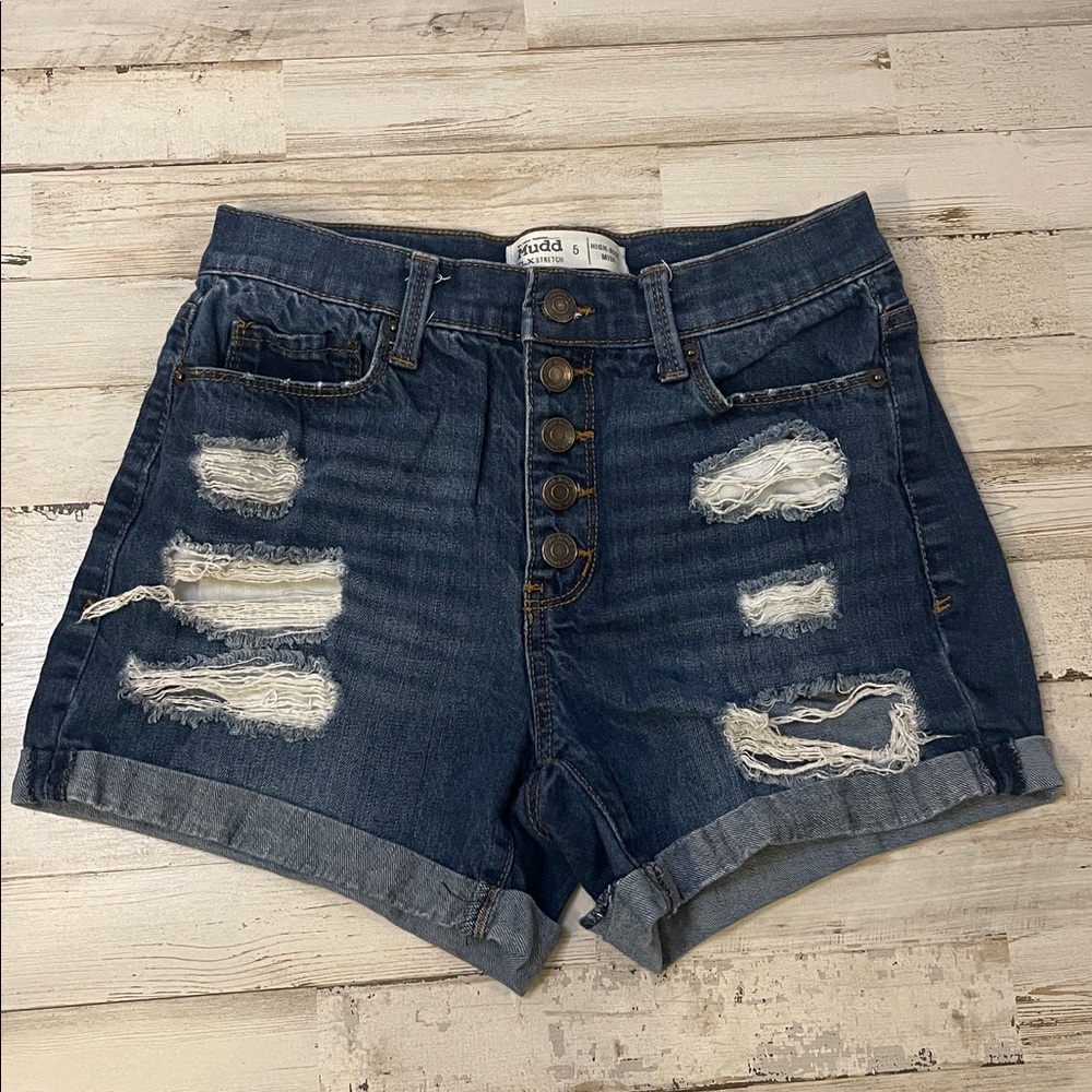 Mudd Flex Stretch High Rise Distressed Midi Shorts Size 5